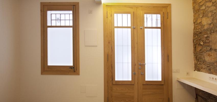 Balcon style rustico color rosa, marron  diseñado por Cortina Fusters | Gremio 