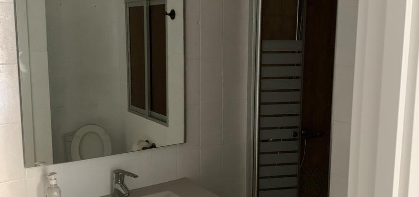 Baño Estilo moderno Color blanco  diseñado por Fernando lopez | Gremio | Copyright Fernando lopez