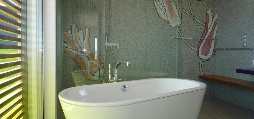 Baño style moderno color rosa, ocre, gris  diseñado por mara pardo | Interiorista 