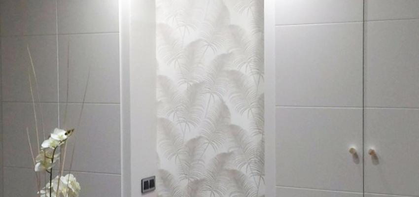 Recibidor, Vestibulo Estilo moderno Color beige, blanco, gris  diseñado por JOTPRO S.L. | Gremio | Copyright enrique martinez