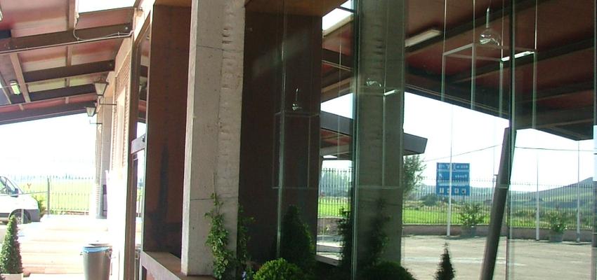 Exterior style contemporaneo color marron, gris  diseñado por estudio ma:pa | Arquitecto 