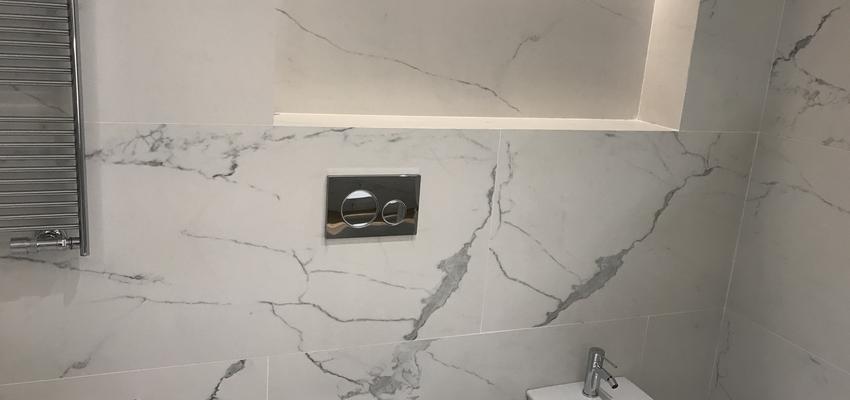 Baño Estilo moderno Color gris, negro, plateado  diseñado por Lazaro instalaciones | Gremio | Copyright Lazaroinstalaciones