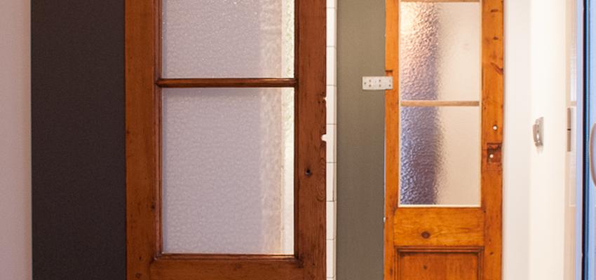 Baño, Recibidor style vintage color azul cielo, blanco, gris  diseñado por wnestudio | Arquitecto | Copyright wnestudio