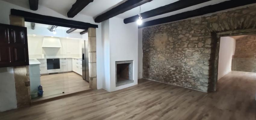 Cocina Estilo rustico Color marron  diseñado por JORDI OLIVER | Gremio | Copyright soy el propietario