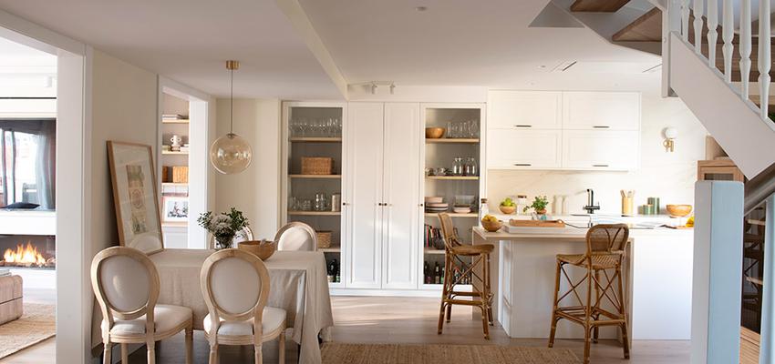 Comedor Estilo moderno Color crema  diseñado por Sincro | Reformista, constructor | Copyright Sincro