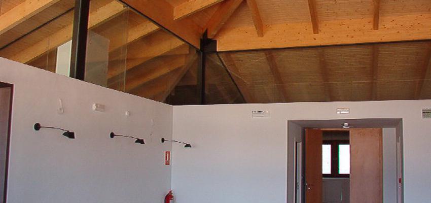 Sala de conferencias Estilo rustico Color marron, marron, blanco  diseñado por joan manel jiménez bernet | Arquitecto 