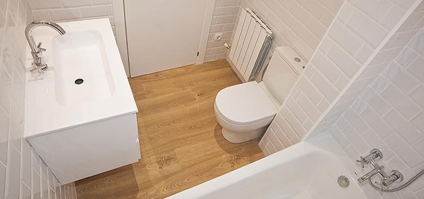 Baño style moderno color marron, beige, blanco  diseñado por grupoinventia | Arquitecto Técnico | Copyright Grupo Inventia