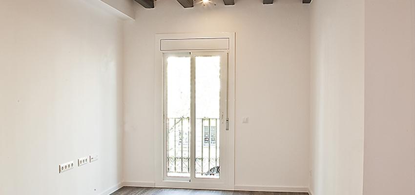 Salon style rustico color marron, marron, blanco  diseñado por grupoinventia | Arquitecto Técnico | Copyright Grupo Inventia