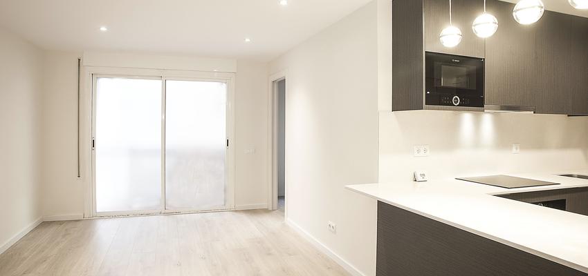 Salon Estilo moderno Color beige, marron, blanco  diseñado por grupoinventia | Arquitecto Técnico | Copyright Grupo Inventia