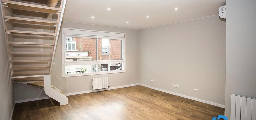 Salon Estilo contemporaneo Color beige, blanco, gris  diseñado por grupoinventia | Arquitecto Técnico | Copyright Grupo Inventia