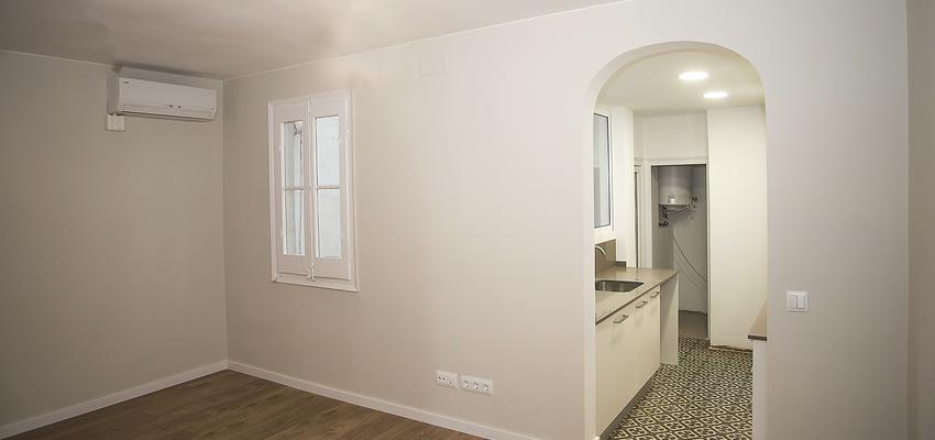 Salon Estilo clasico Color beige, marron, gris  diseñado por grupoinventia | Arquitecto Técnico | Copyright Grupo Inventia