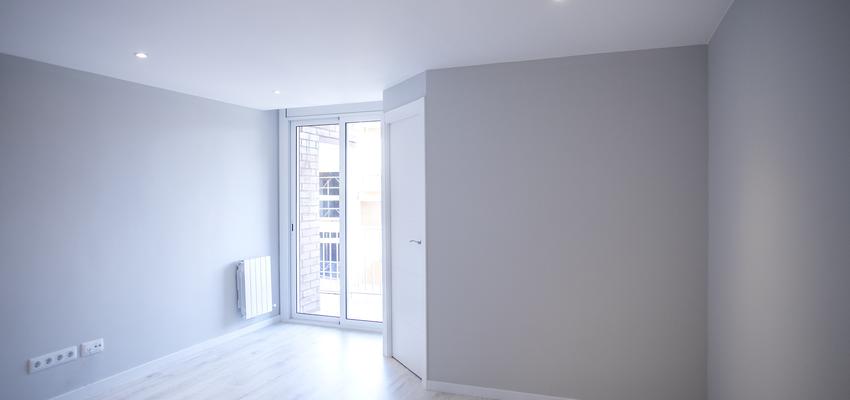 Salon Estilo contemporaneo Color marron, blanco, gris  diseñado por grupoinventia | Arquitecto Técnico | Copyright Grupo Inventia