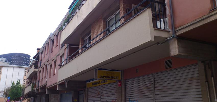 Balcon, Exterior style contemporaneo color beige, marron  diseñado por Daniel Bartolí Cenit | Arquitecto Técnico 