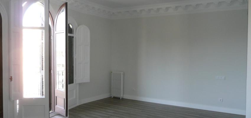 Comedor, Salon Estilo clasico Color marron, blanco, gris  diseñado por mar batuecas | Gremio | Copyright Mar Batuecas