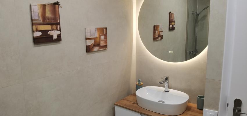 Baño Estilo moderno Color beige  diseñado por Robra, empresa especializada en reformas del hogar | Reformista, constructor 