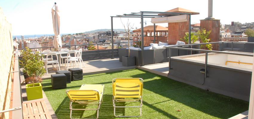 Terraza, Exterior Estilo contemporaneo Color verde, beige, blanco  diseñado por Pablo Núñez Casamor | Arquitecto | Copyright Estudio tinto