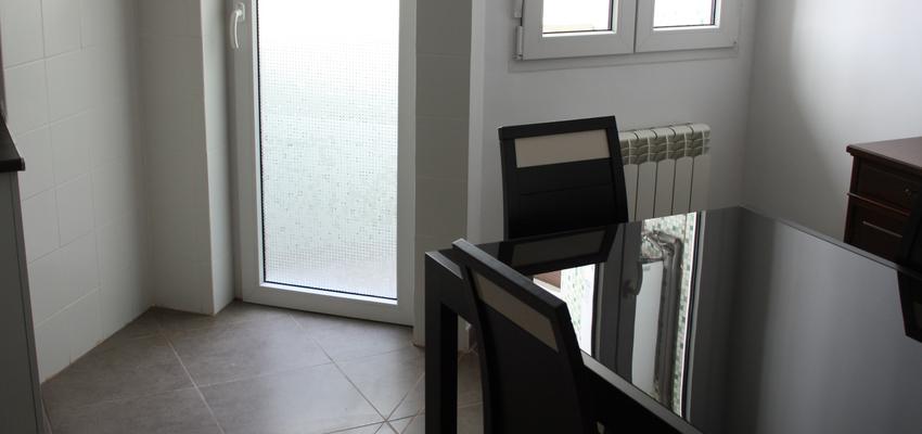 Comedor style moderno color blanco, gris  diseñado por Fanworking | Gremio 