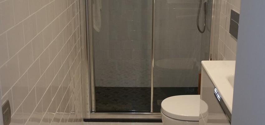 Baño Estilo tradicional Color gris  diseñado por Ipsum tecnics | Gremio | Copyright Baño IPSUM