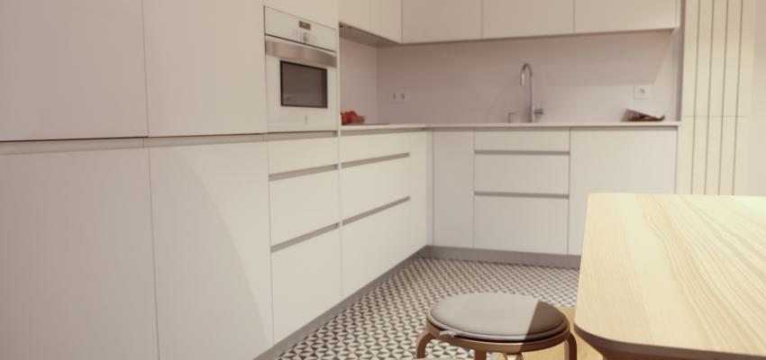 Comedor, Cocina Estilo mediterraneo Color beige, blanco  diseñado por Estudi de Arquitectura & Eficiencia Energètica GPA S.L | Arquitecto Técnico | Copyright Estudi d'Arquitectura & Eficiencia energetica GPA, S.L.