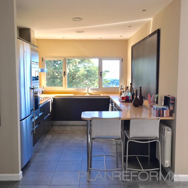 Cocina Estilo moderno Color rosa