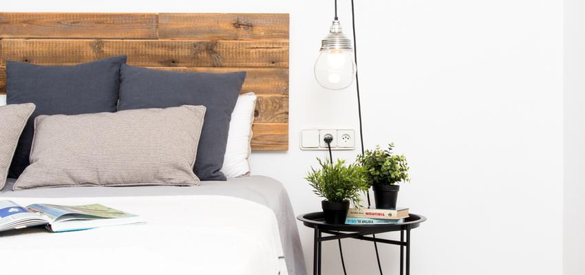 Dormitorio Estilo mediterraneo Color blanco, gris, gris  diseñado por Dröm Living | Interiorista 