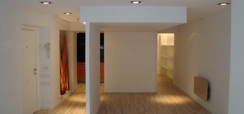 Loft style moderno color blanco  diseñado por AD interiorismo | Interiorista 