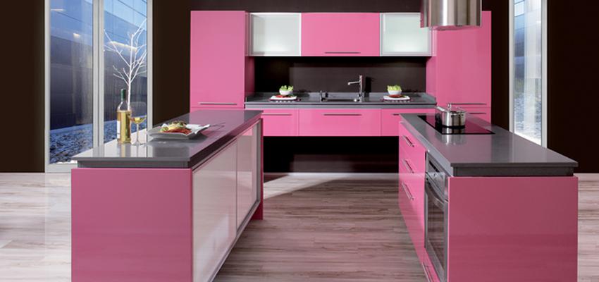 Cocina style moderno color rosa, blanco, negro  diseñado por Ulaca Cocinas | Interiorista 