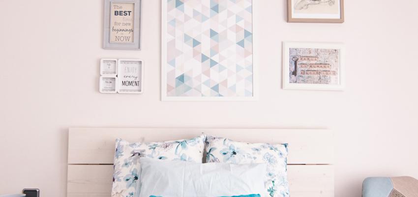 Dormitorio Estilo mediterraneo Color turquesa, azul cielo, rosa  diseñado por emmme studio | Arquitecto 