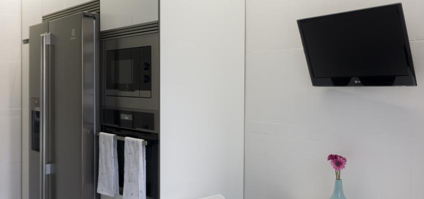 Cocina Estilo moderno Color blanco  diseñado por emmme studio | Arquitecto | Copyright emmme studio