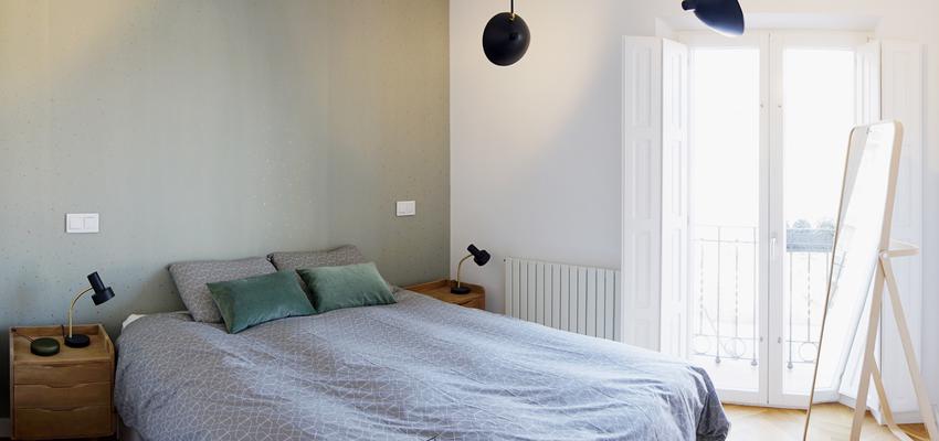 Dormitorio Estilo eclectico Color gris  diseñado por emmme studio | Arquitecto | Copyright emmme studio