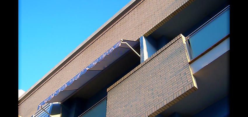 Exterior Estilo contemporaneo Color azul, beige, blanco  diseñado por DAU arquitectos | Arquitecto 