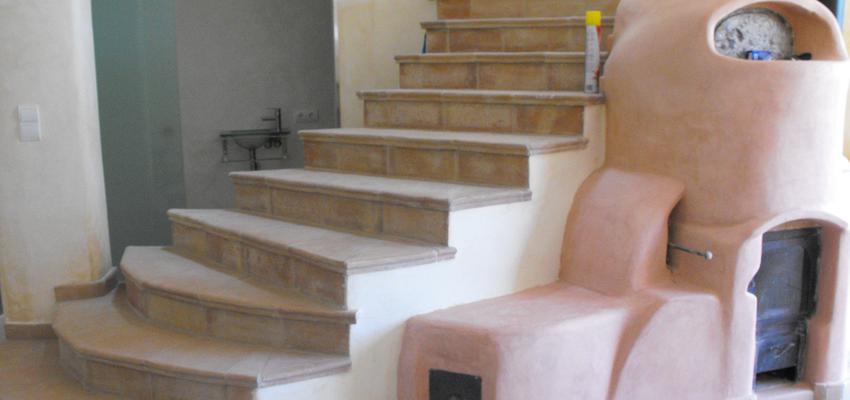 Comedor, Escalera style tradicional color marron, rosa, beige, plateado  diseñado por José Manuel Alvarez Vazquez | Arquitecto Técnico 