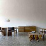 Comedor style contemporaneo color amarillo, azul, marron