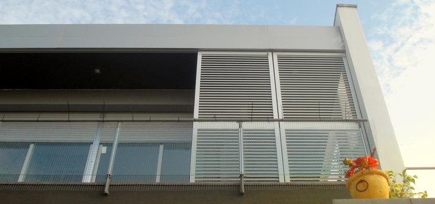 Balcon style moderno color gris  diseñado por El Detall Arquitectura i Execució | Gremio 