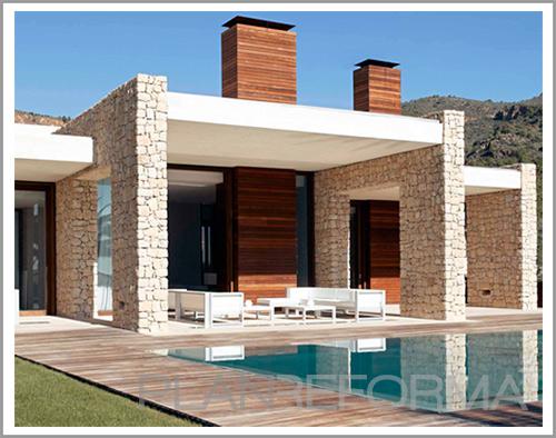 Exterior style moderno color amarillo, azul cielo, beige  diseñado por Franki Rovira | Gremio | Copyright reforma integral