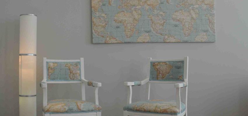 Recibidor style contemporaneo color azul cielo, beige, blanco  diseñado por Nuevos AYRES | Interiorista 