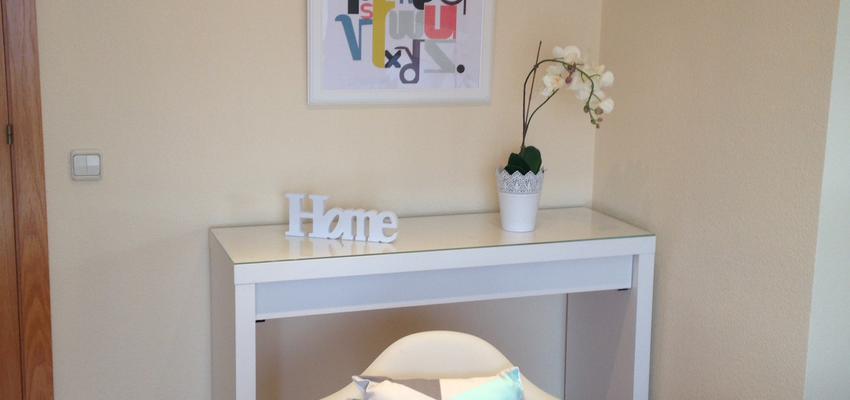 Salon style contemporaneo color amarillo, gris, gris  diseñado por Nuevos AYRES | Interiorista 