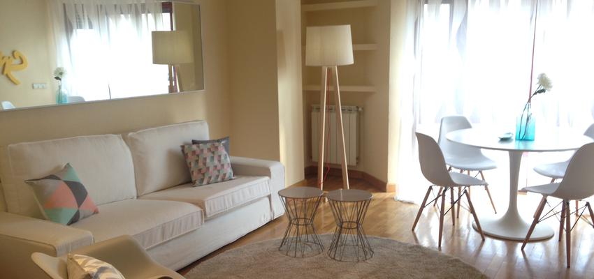 Comedor style contemporaneo color amarillo, blanco, gris  diseñado por Nuevos AYRES | Interiorista 