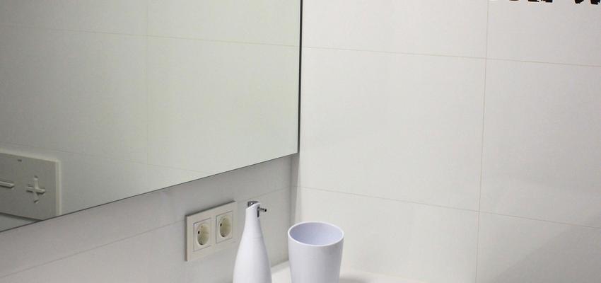 Baño Estilo contemporaneo Color blanco  diseñado por Danma Design | Interiorista 