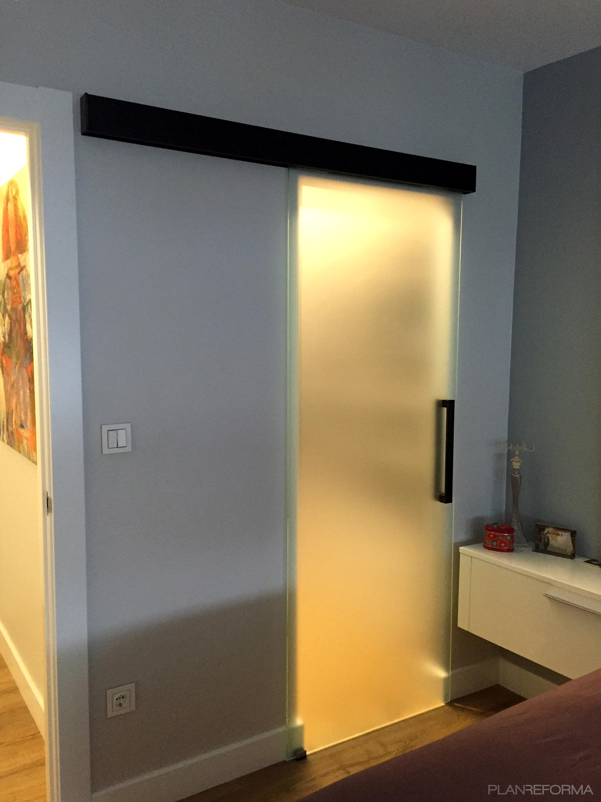 Baño Estilo contemporaneo Color gris  diseñado por Danma Design | Interiorista 