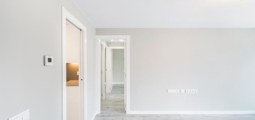 Comedor Estilo contemporaneo Color gris, plateado  diseñado por XALOC NOUS ESPAIS SL | Gremio | Copyright adxaloc@gmail.com