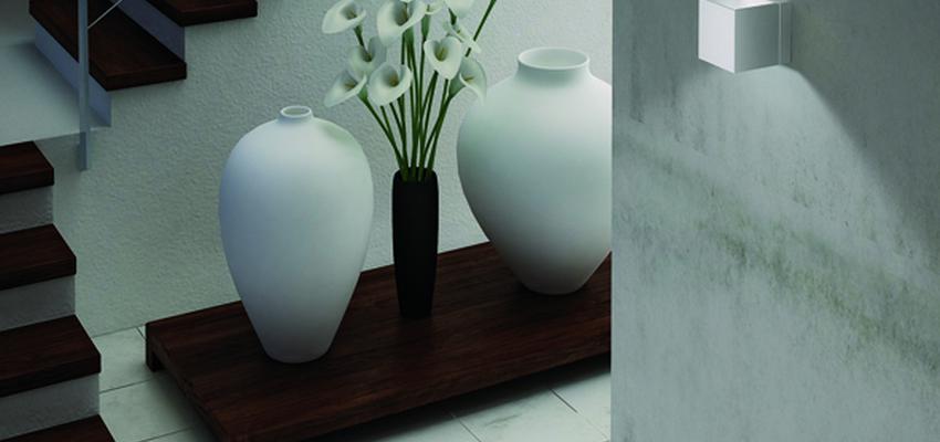 Recibidor, Vestibulo style moderno color azul cielo, blanco, gris  diseñado por Milan Iluminación | Decorador | Copyright Milan Iluminación