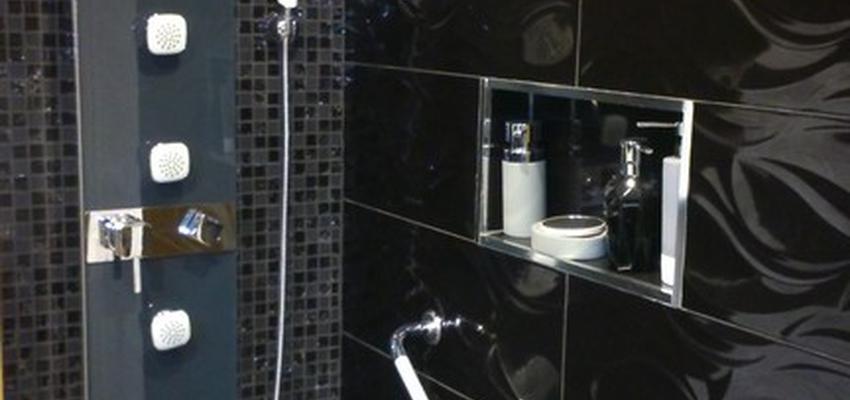 Baño Estilo moderno Color gris, negro  diseñado por ViviendaSana | Gremio | Copyright Viviendasana