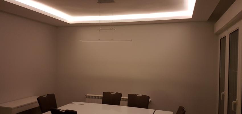 Comedor, Salon Estilo moderno Color beige, blanco, gris  diseñado por ViviendaSana | Gremio | Copyright Vivienda Sana