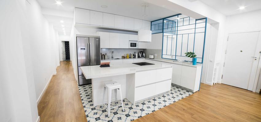 Cocina Estilo vintage Color marron, turquesa, blanco  diseñado por ViviendaSana | Reformista, constructor | Copyright ViviendaSana