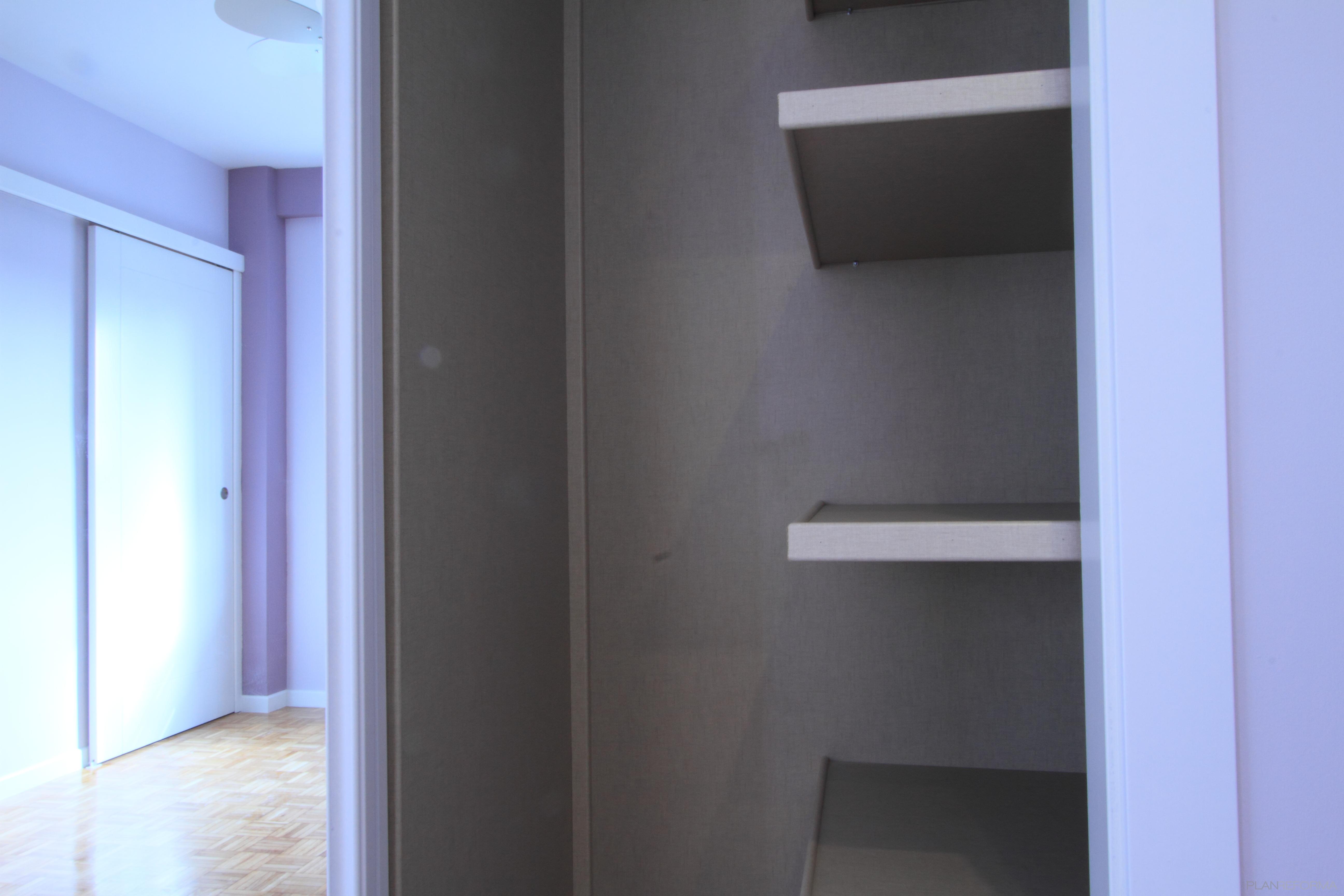 Vestibulo Estilo contemporaneo diseñado por Arquigestiona | Arquitecto Técnico 