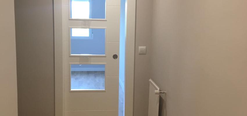 Comedor, Pasillo Estilo moderno Color marron, blanco, gris  diseñado por BUKARA | Gremio | Copyright Euromodular S.L.