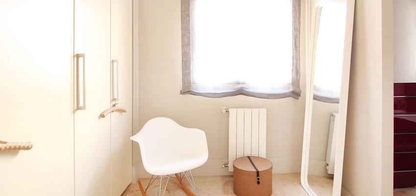 Vestidor Estilo moderno Color beige  diseñado por acertus | Arquitecto Técnico | Copyright si