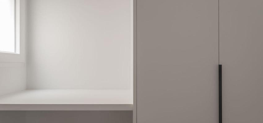 Dormitorio Estilo moderno Color blanco, gris, negro  diseñado por acertus | Arquitecto Técnico | Copyright si acertus