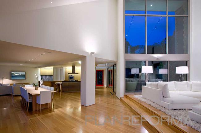 Comedor, Recibidor, Salon style contemporaneo color blanco, bronce  diseñado por Hugo Castro | Arquitecto 